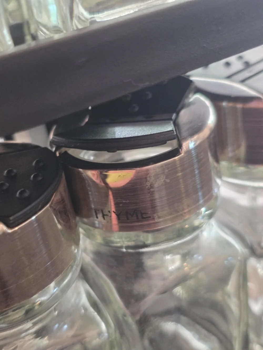 16 Glass Jar Square Carousel Spice Rack